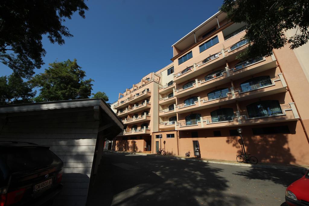 Menada Villa Bonita Apartments Слънчев бряг Екстериор снимка