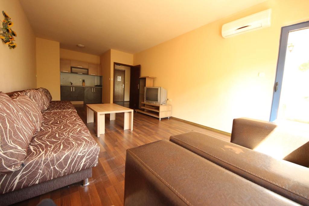 Menada Villa Bonita Apartments Слънчев бряг Стая снимка