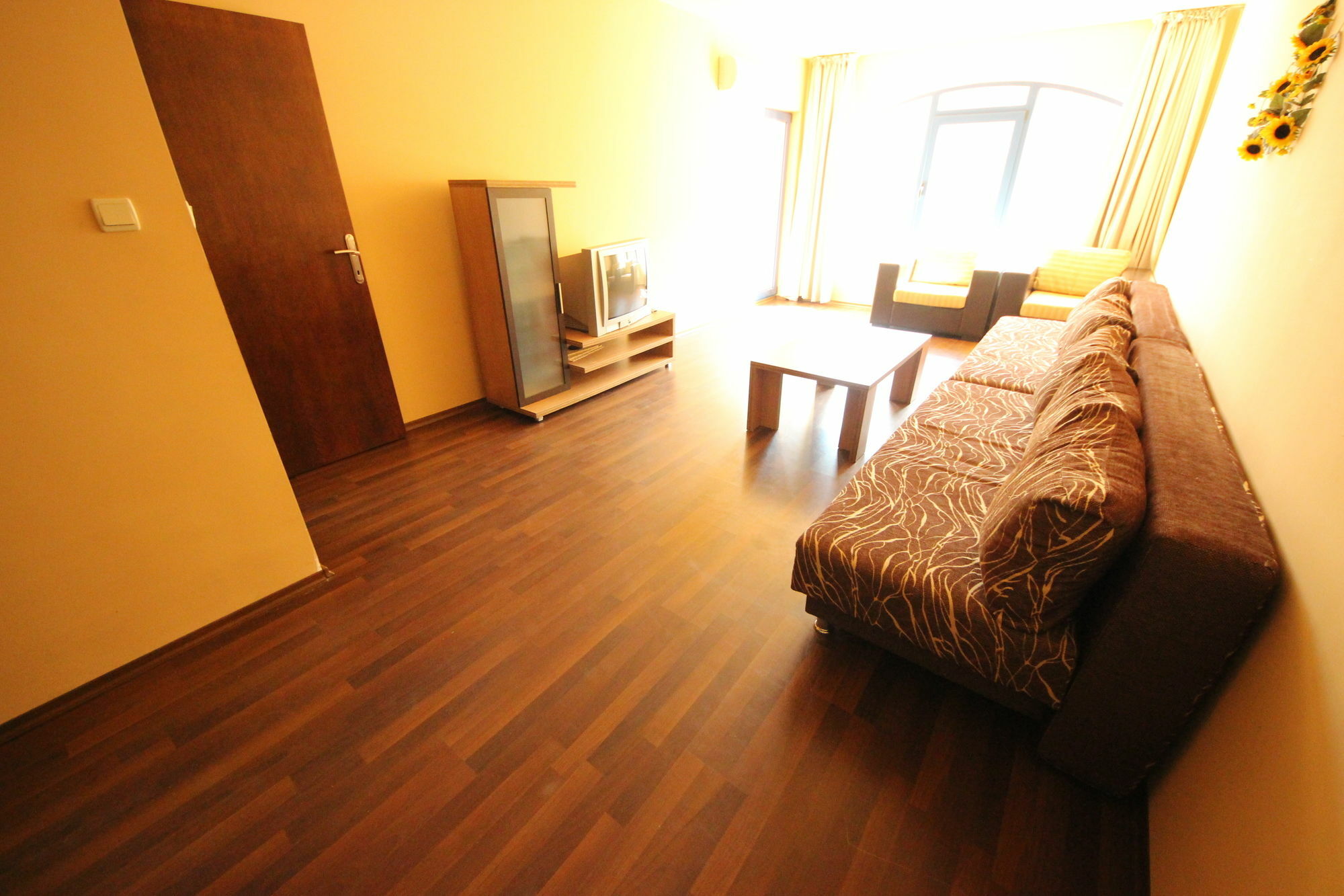 Menada Villa Bonita Apartments Слънчев бряг Екстериор снимка